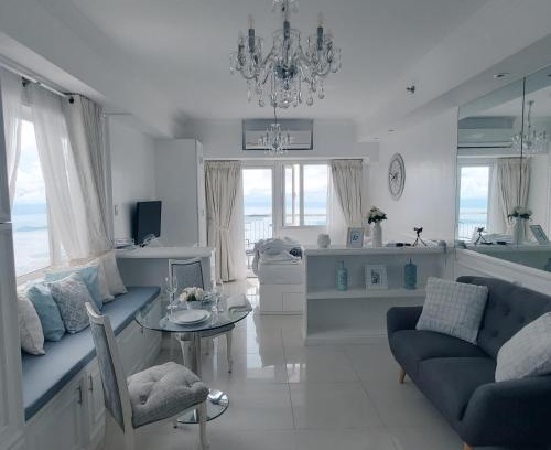 Tagaytay Apartment | Wind Residences Tower