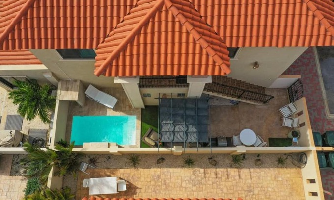 Gold Coast Apartment | wonder apartment in gold coast with private pool