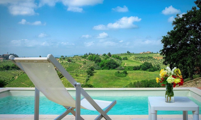 Tavarnelle Val di Pesa Villa | Wonderful private villa with hot tub, private pool, A/C, WIFI, TV, patio, close to Greve In Chianti