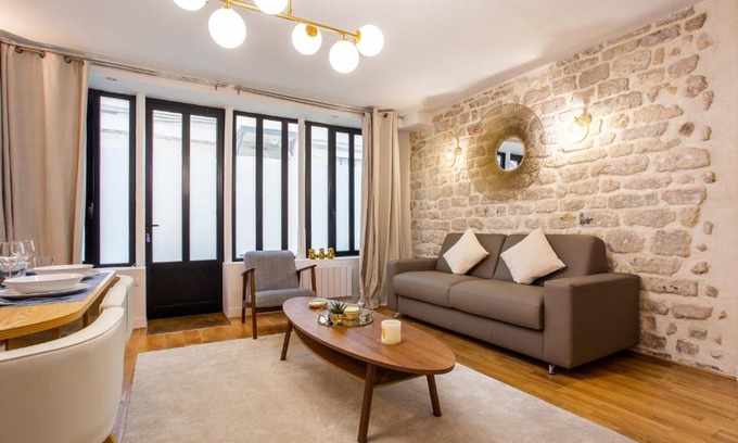 Pere Lachaise Apartment | Wonderful home in PARIS