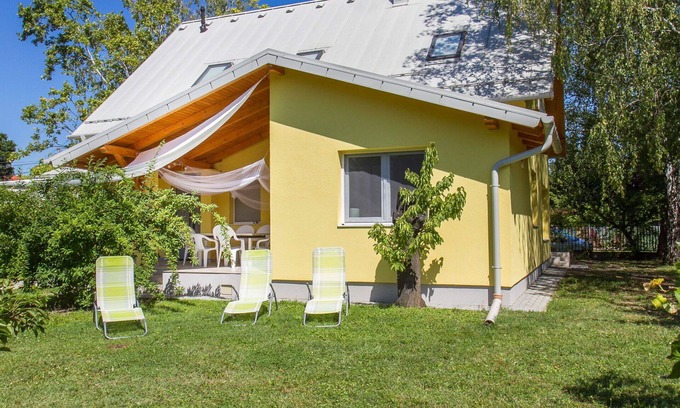 Balatonbereny House | Wonderful private villa for 8 guests with terrace and pets allowed