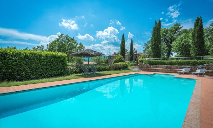 Bucine Villa | Wonderful private villa with private pool, WIFI, patio, pets allowed and panoramic view