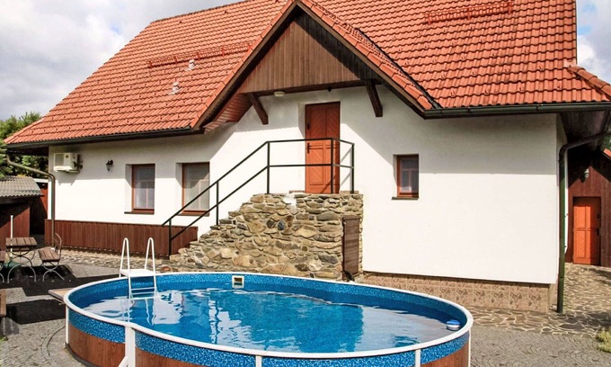 Vysocina Villa | Wonderful private villa for 16 guests with private pool, WIFI, TV and patio