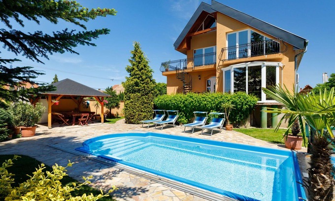 Balatonlelle House | Wonderful private villa for 15 guests with private pool, A/C, WIFI, TV, terrace and pets allowed