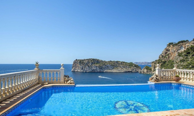 Cap de la Nau Villa | Wonderful private villa for 12 guests with WIFI, A/C, private pool, TV and patio