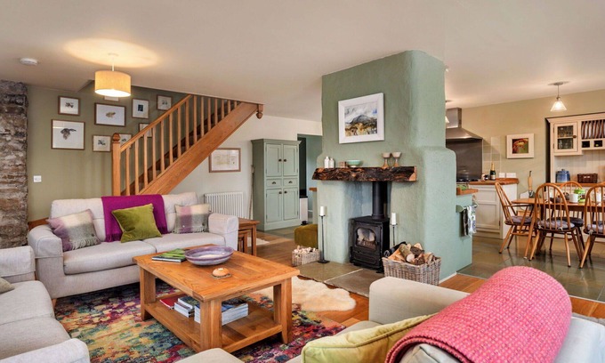 Feetham House | Wonderful villa for 6 guests with WIFI and TV