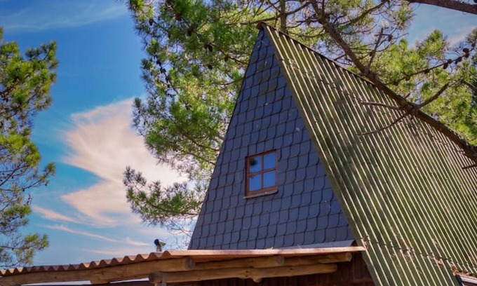Odemira House | Wooden house overlooking the sea