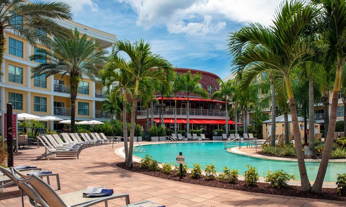 Celebration Apartment | WORK-FROM-MELIA 1-BEDROOM APT. NEAR DISNEY