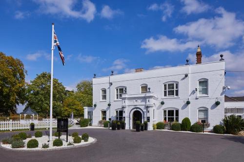 Milton Keynes Hotel | WorldHotels Distinctive Woughton House Hotel