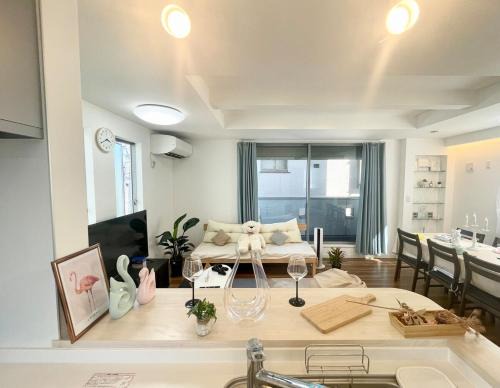 Shinkoiwa House | Y-city house