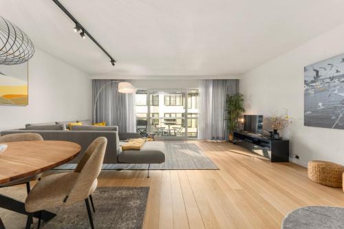 Knokke Apartment | Yellow