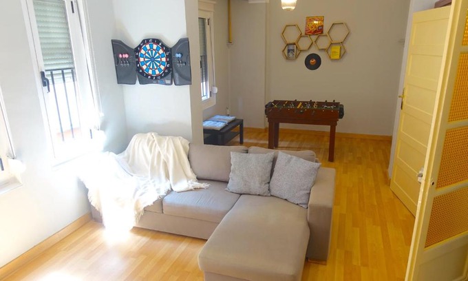 Ponferrada Apartment | Yellow Door 2