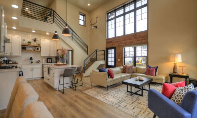Red Lodge Apartment | Yellowstone Yonder Red Lodge