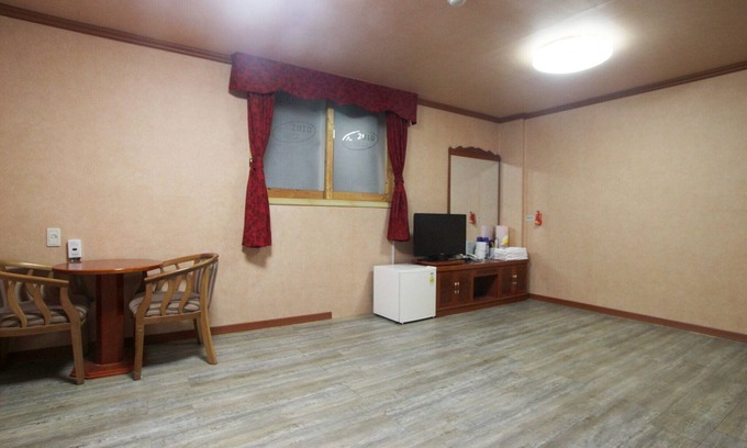Yeongju Hotel | Yeongju Motel2010