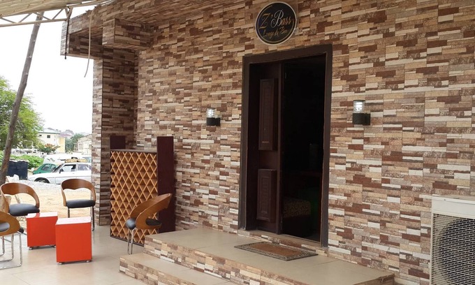 Utako Hotel | Z'Bass Hotel & Resort