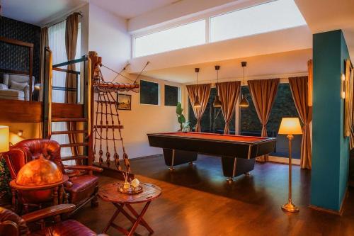 Holtenau House | Zimmer im besonderem Haus "Cook" - FjordStay