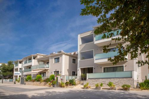 Nidri Apartment | Zisis Suites