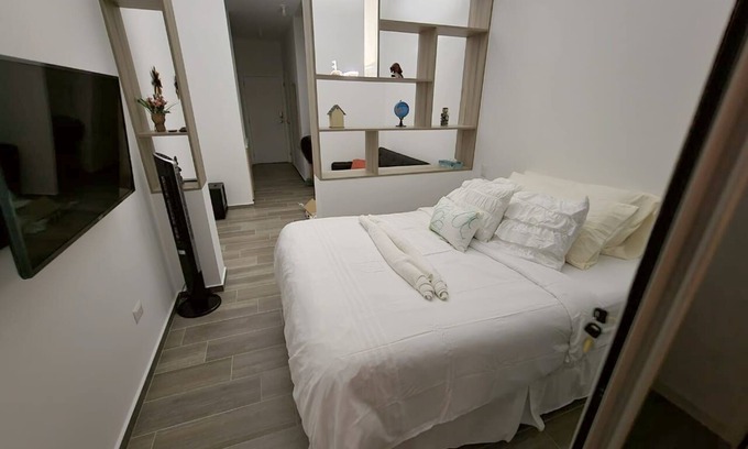 Zona 13 Condo | ZONA 13-Hermoso estudio frente al Aeropuerto
