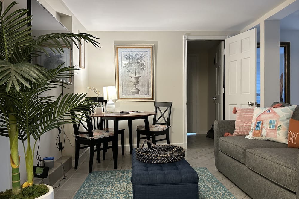 Photo of Bedroom in Summerland Key