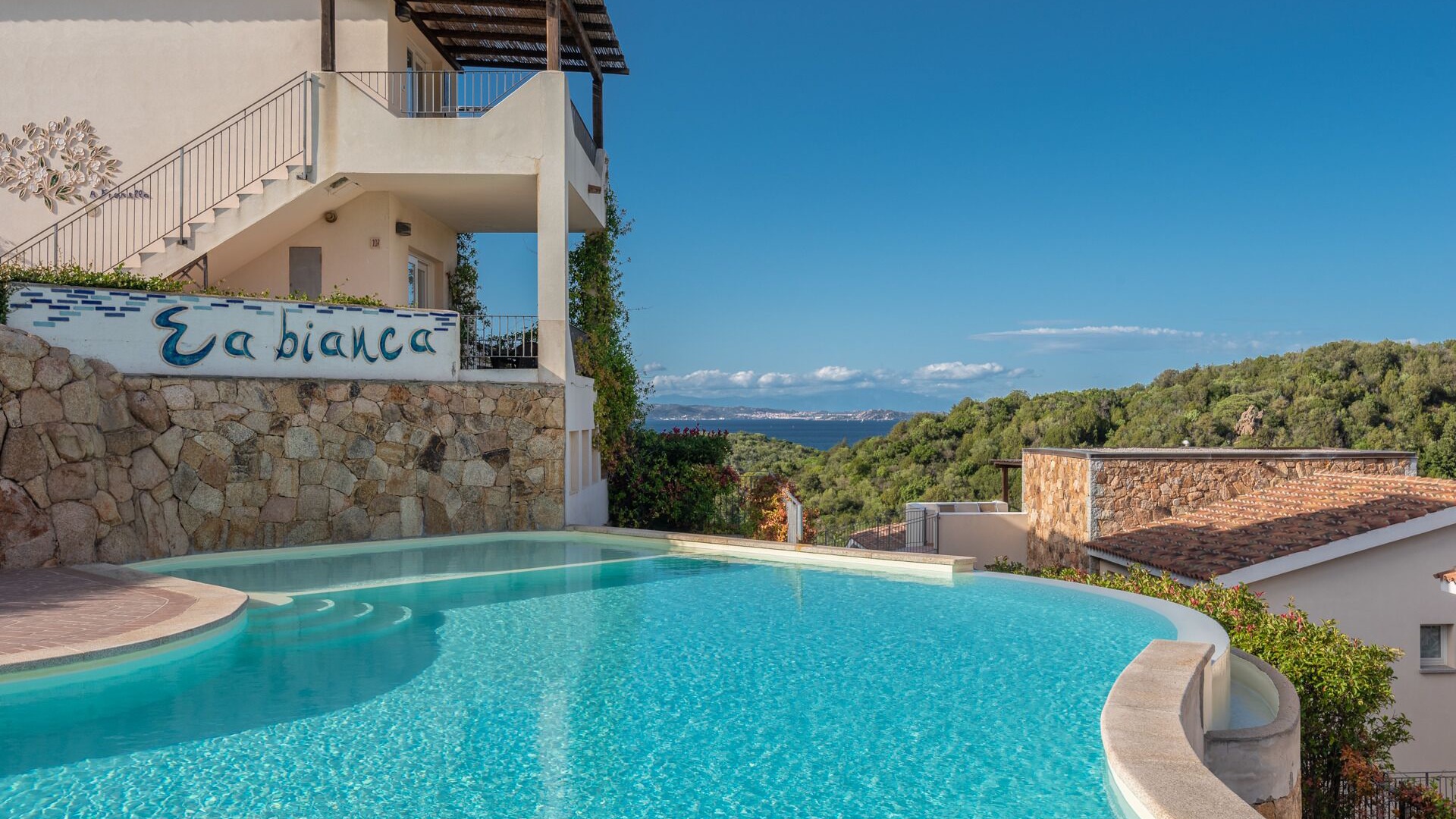 Photo of Patio Balcony in Baja Sardinia