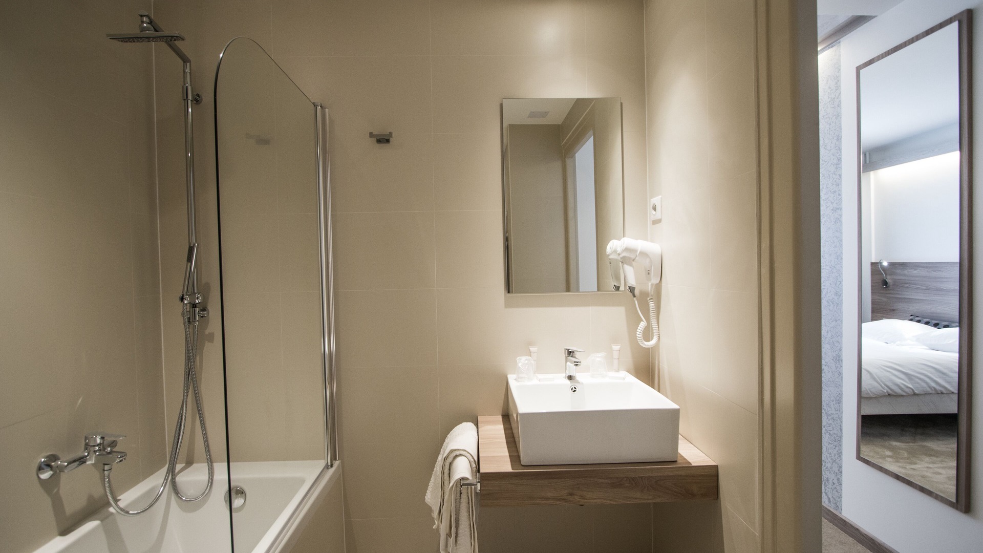 Photo of Bathroom in Modane