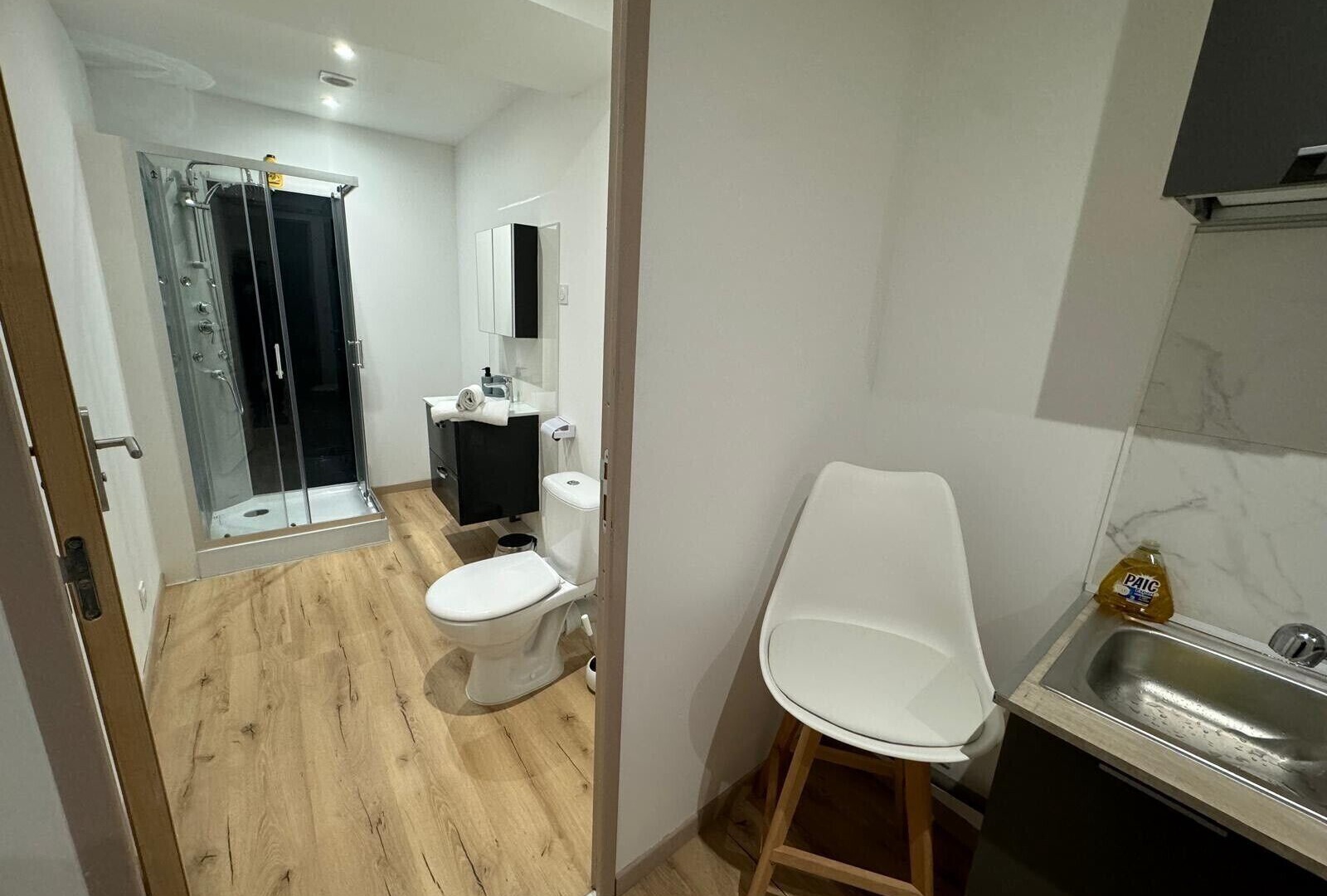 Photo of Bathroom in Givet