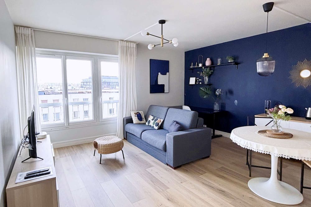 Photo of Livingroom in Vanves