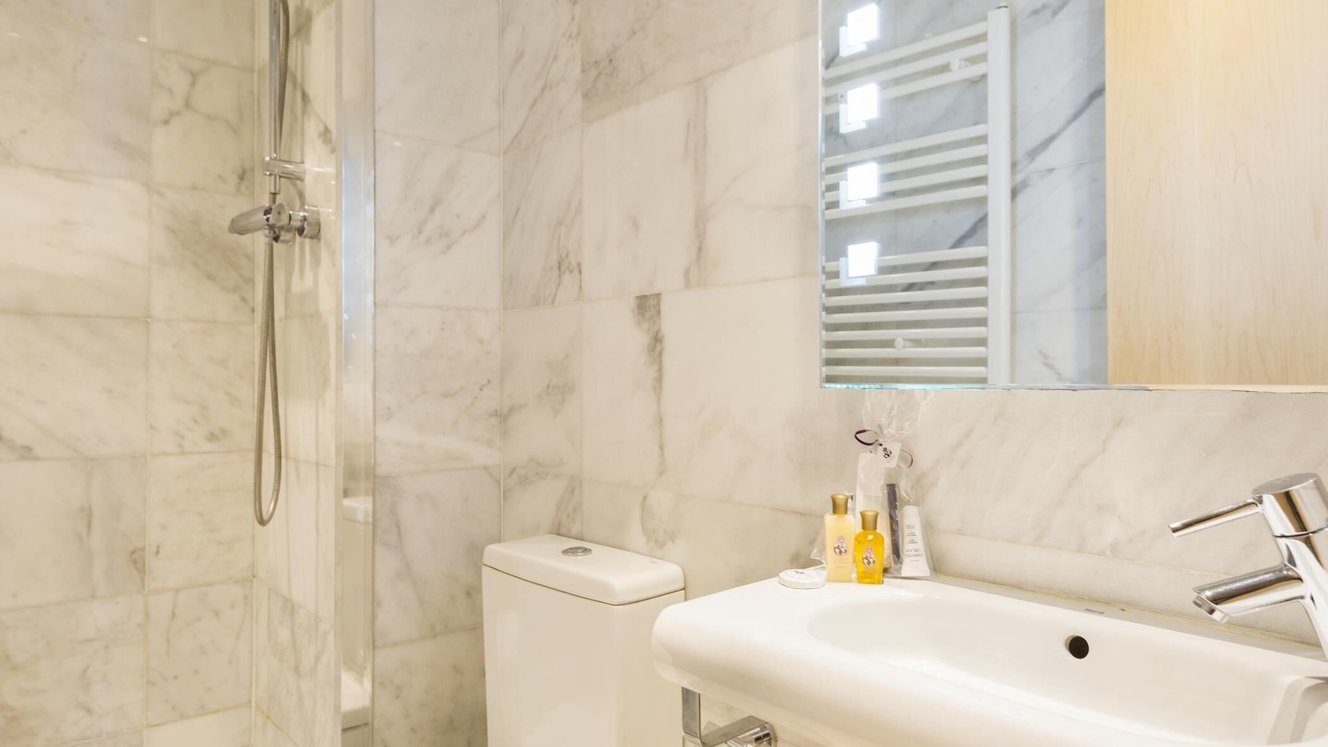 Photo of Bathroom in el Fort Pienc