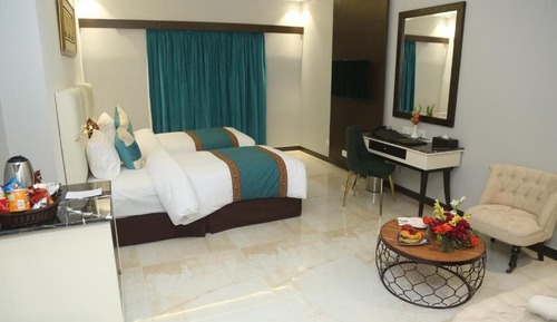 Deluxe Double or Twin Room