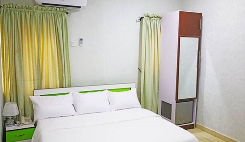 Executive Room