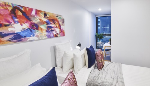 Premium Apartment