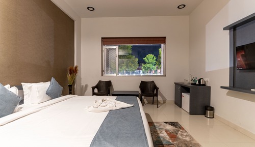 Execuive Room