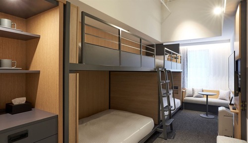 Family Quadruple Room (with 2 Bunk Beds)