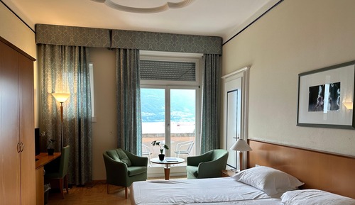 Classic Double or Twin Room, Lake View