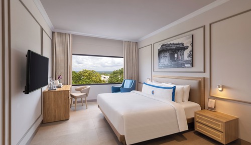 Junior Double Room