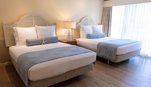 Signature Room, 2 Queen Beds, Balcony, Harbor View