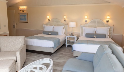 Deluxe Studio Suite, 2 Queen Beds, Harbor View