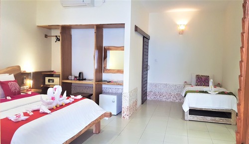 Triple Deluxe Room