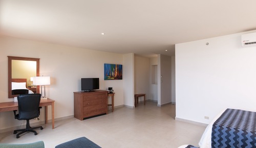 Standard Room, 2 Queen Beds (Extra Floor Space)