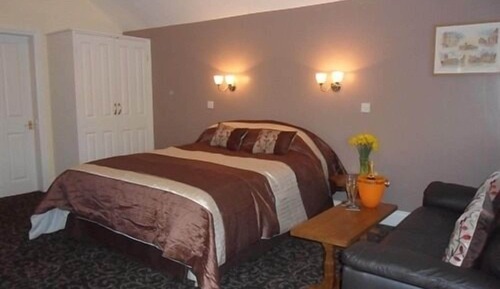 Double Room, Ensuite (Sleeps 2)