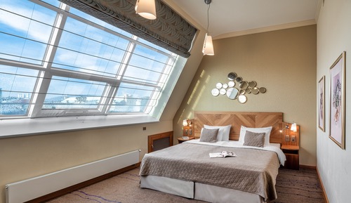 Standard Suite