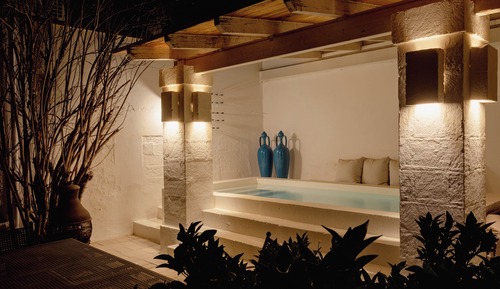 Romantic House