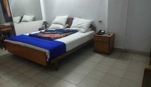 Business Room, 1 Double Bed