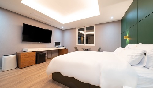 Room (General room (Netflix air purifier bi)