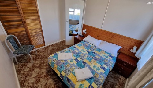 Standard Room, Two Bedroom, Kitchen (Unit 6)