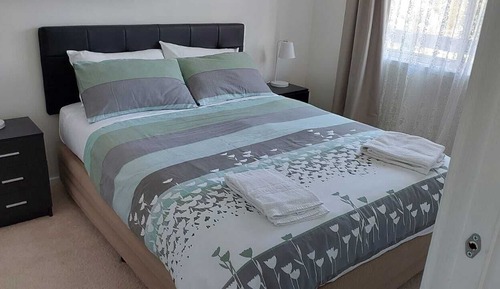 Panoramic House, 3 Bedrooms, Balcony (Entire 3 Bedroom Holiday House)