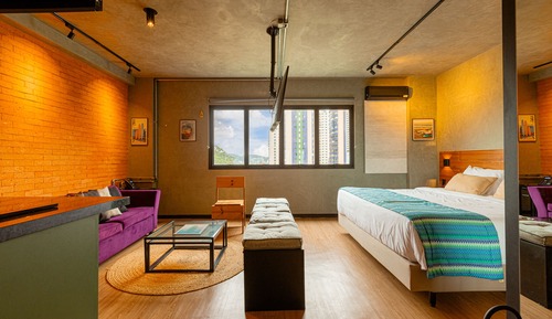 Senior Suite
