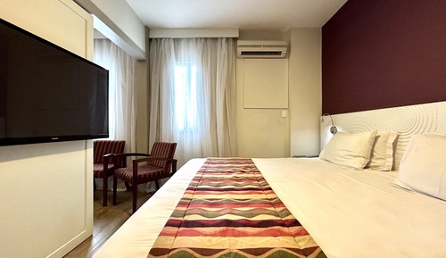 Signature Suite