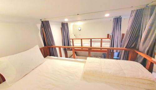Bed In 10-Bed Mixed Dormitory