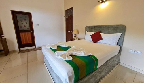 Deluxe Paddy Field View Private Balcony